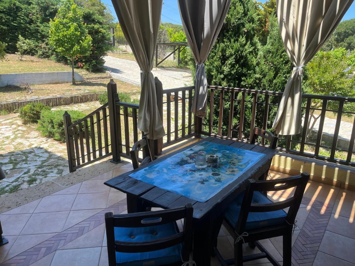 Guesthouse Kaliepia Иериссос Экстерьер фото