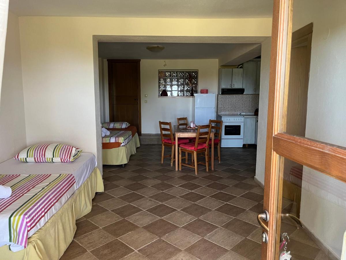 Guesthouse Kaliepia Иериссос Экстерьер фото