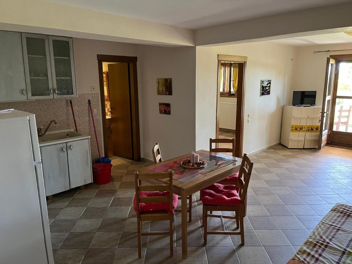 Guesthouse Kaliepia Иериссос Экстерьер фото