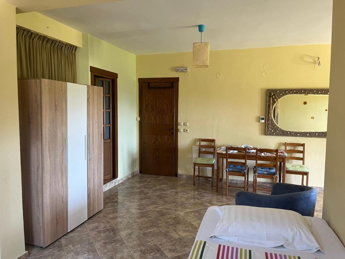 Guesthouse Kaliepia Иериссос Экстерьер фото