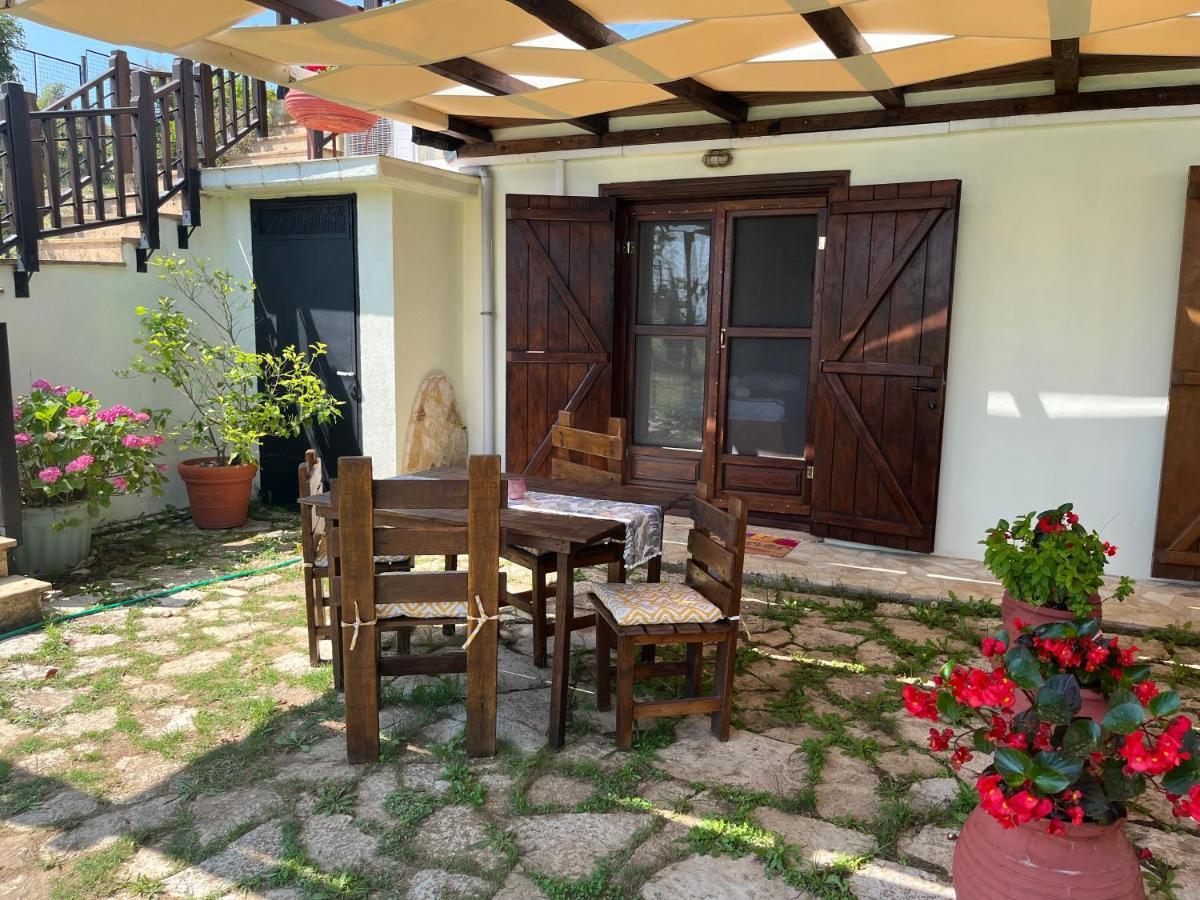 Guesthouse Kaliepia Иериссос Экстерьер фото